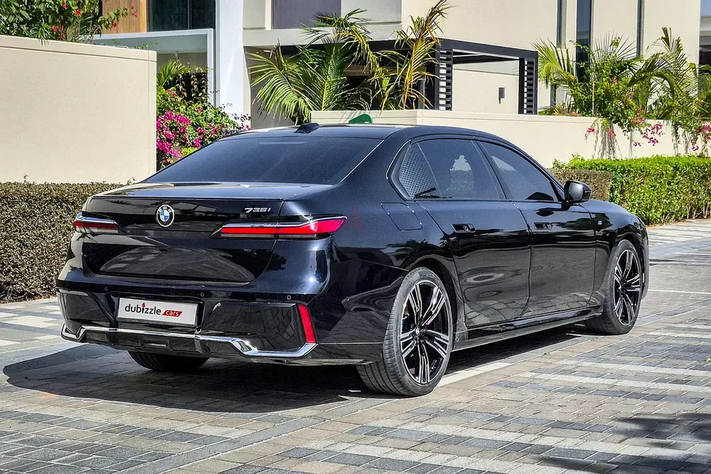 AED 4665/month | 2023 BMW 7-Series 735i | GCC Specs | Ref#452410 - Image 6