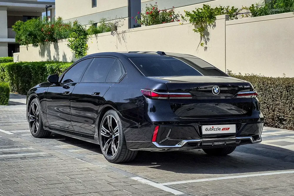 AED 4665/month | 2023 BMW 7-Series 735i | GCC Specs | Ref#452410 - Image 8