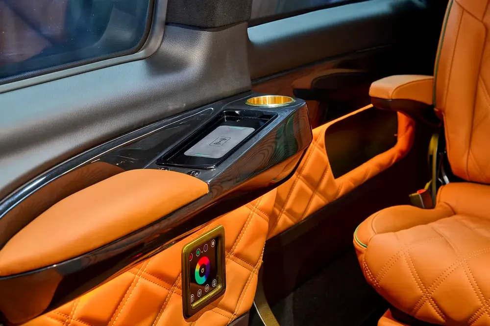 2026 “L’ENTOURAGE” – 1 Of 5 CONCEPT - Handcrafted by ROYAL CUSTOMS in Dubai (5 Year Warranty) - Image 11