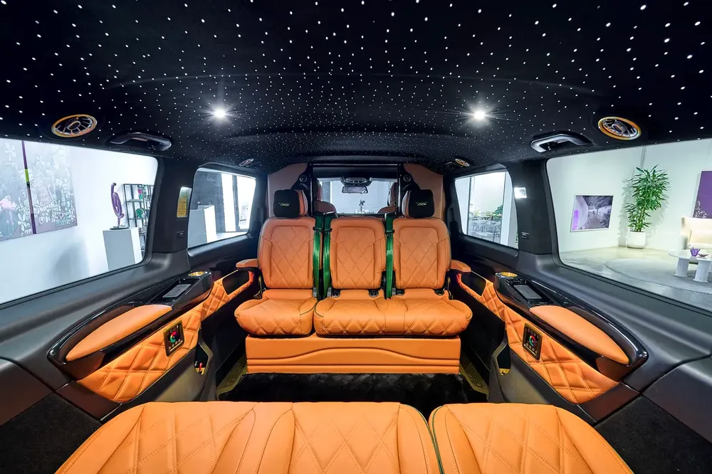 2026 “L’ENTOURAGE” – 1 Of 5 CONCEPT - Handcrafted by ROYAL CUSTOMS in Dubai (5 Year Warranty) - Image 5