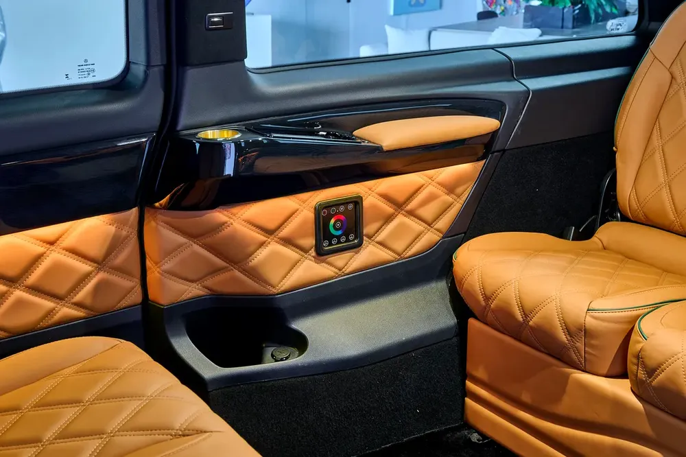 2026 “L’ENTOURAGE” – 1 Of 5 CONCEPT - Handcrafted by ROYAL CUSTOMS in Dubai (5 Year Warranty) - Image 9