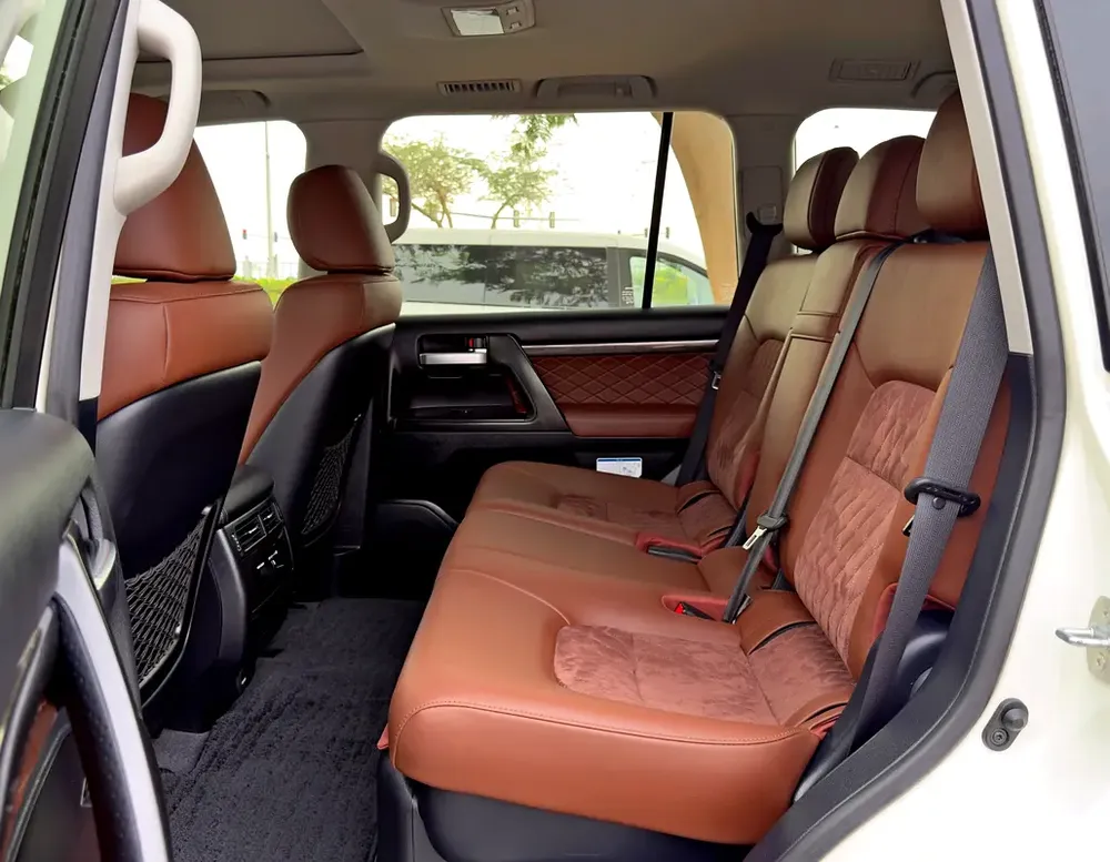 2020 Toyota Land Cruiser GXR V6 Grand Touring, GCC Specifications - Image 13