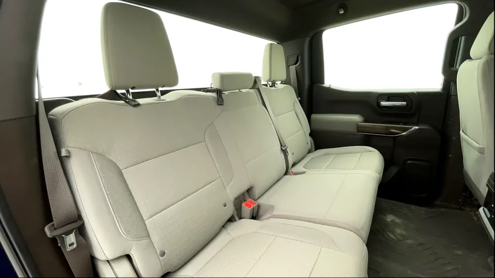 AED 1,681/m | 0 DP | Free 1 Year Warranty | Service History | CHEVROLET SILVERADO 1500 2021 - Image 10