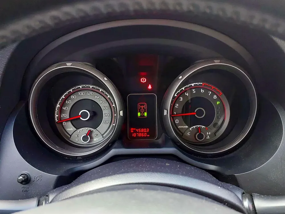 AED 2262/month | 2015 Mitsubishi Pajero  | GCC Specs | Ref#450670 - Image 14