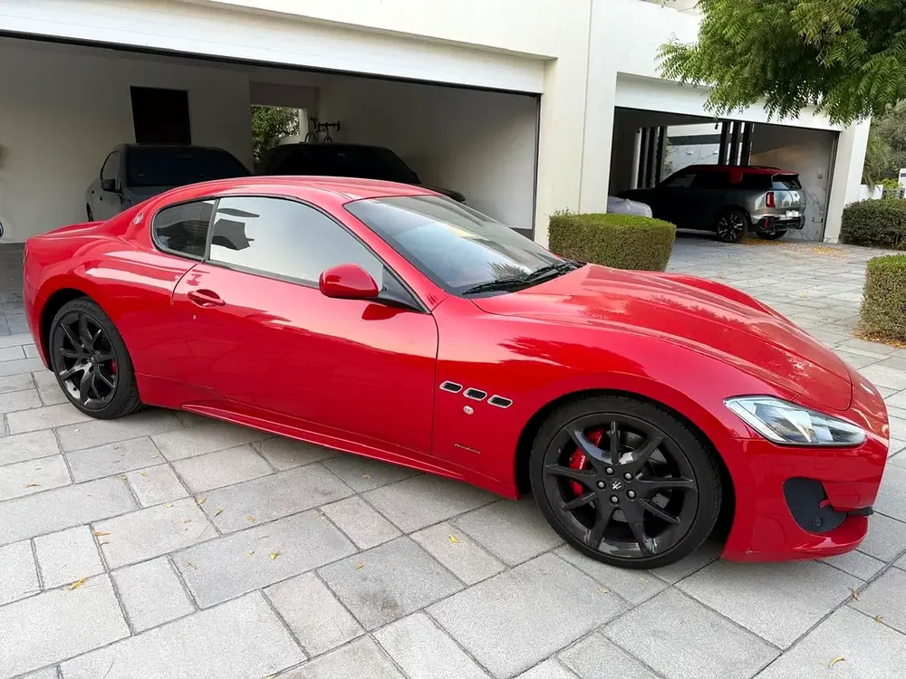 Maserati GranTurismo Sport 2014 | GCC Specs | Low Mileage - Image 4