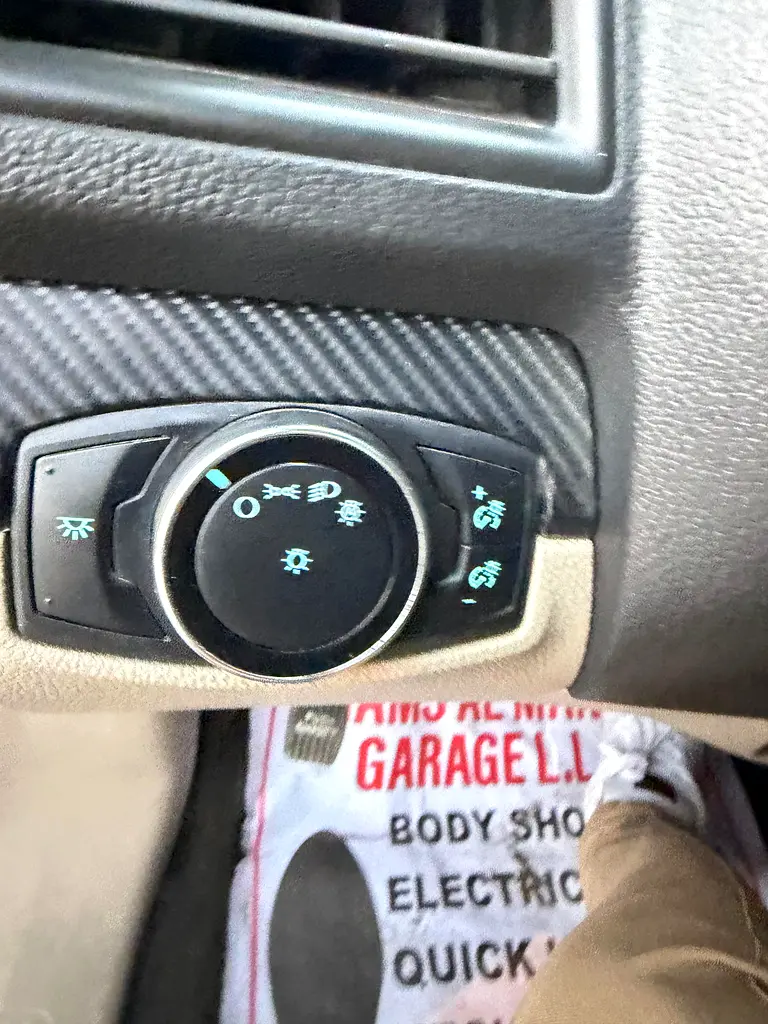 Ford Explorer XL 2014 GCC Specs - Well Maintained SUV - Image 16