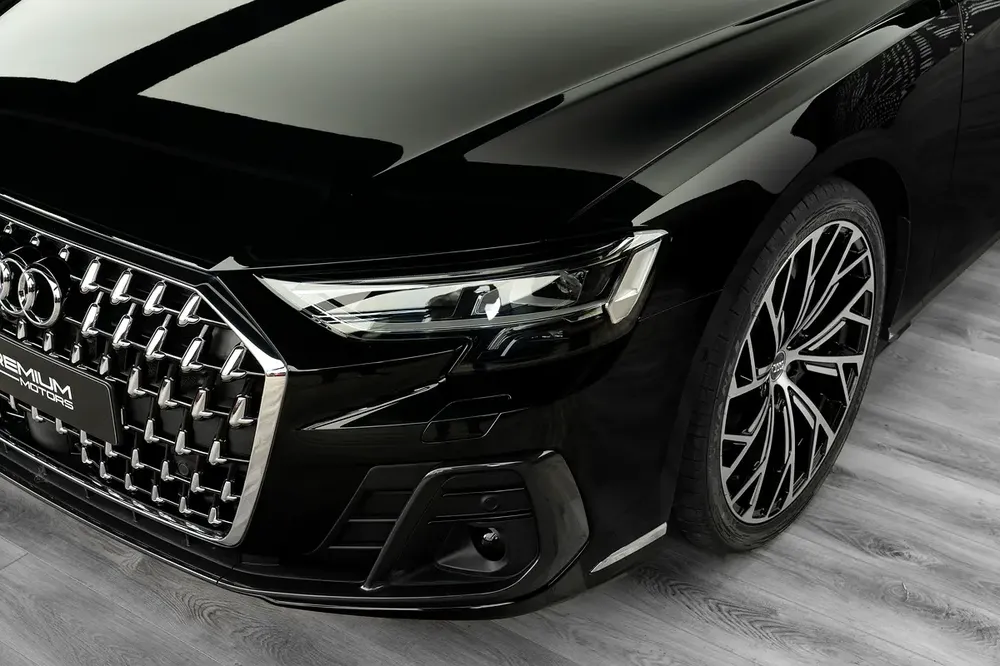 AUDI | A8L QUATTRO 55 | 2026 | GCC SPECS DEALER WARRANTY + SERVICE CONTRACT - Image 17