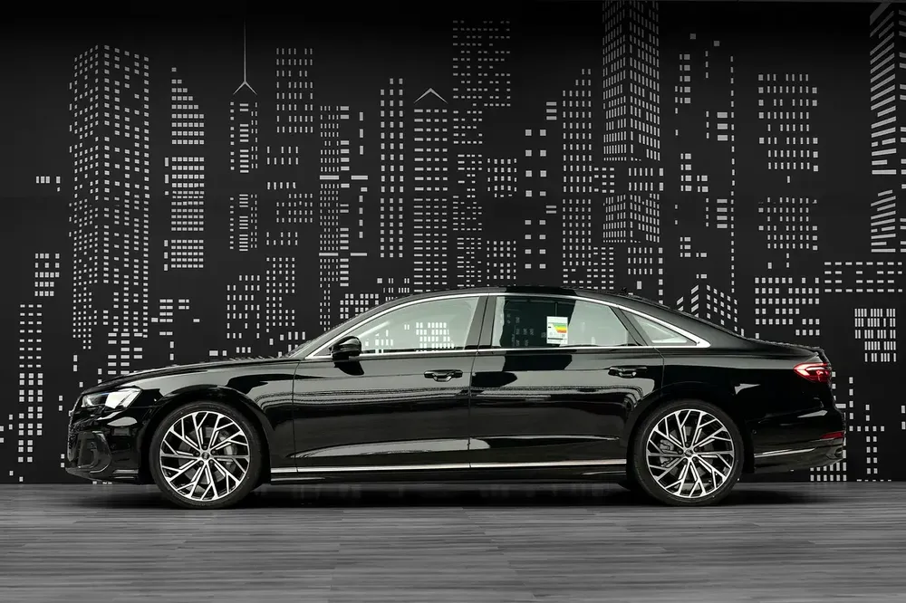 AUDI | A8L QUATTRO 55 | 2026 | GCC SPECS DEALER WARRANTY + SERVICE CONTRACT - Image 8