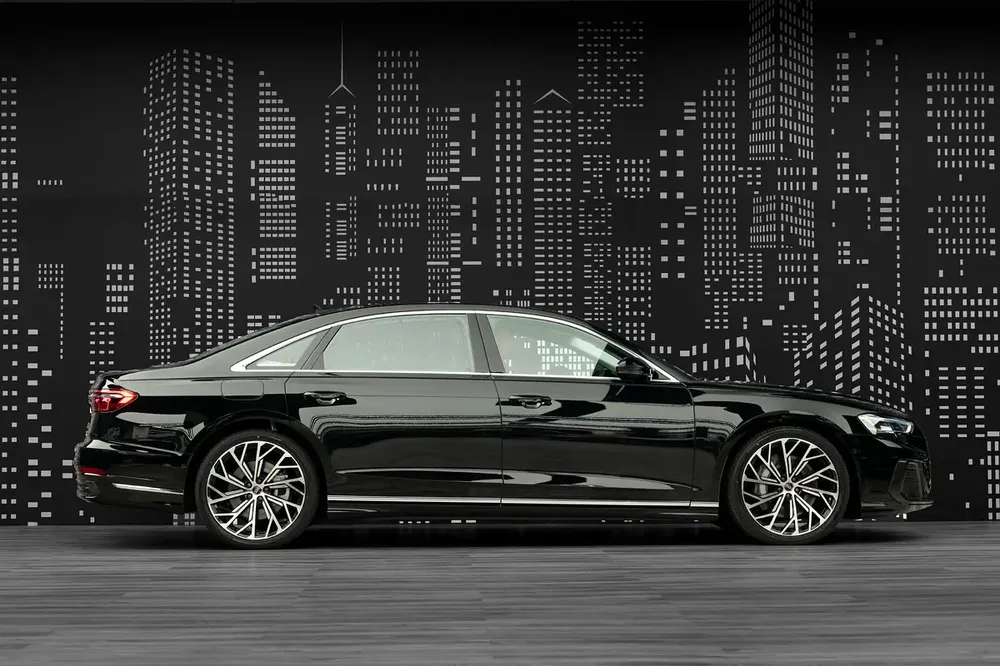AUDI | A8L QUATTRO 55 | 2026 | GCC SPECS DEALER WARRANTY + SERVICE CONTRACT - Image 9
