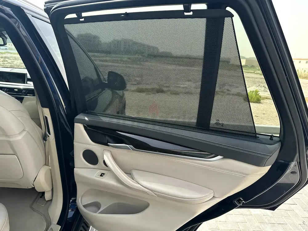 BMW X5 xDrive50i Luxury-Line 2015 GCC Specs - Image 11