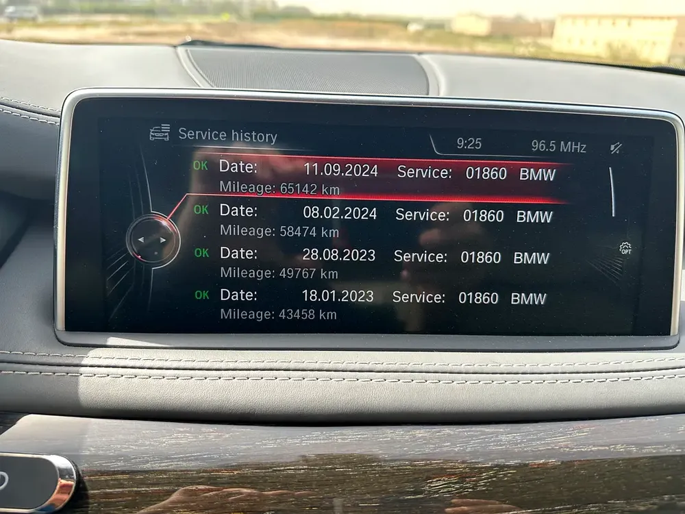 BMW X5 xDrive50i Luxury-Line 2015 GCC Specs - Image 19