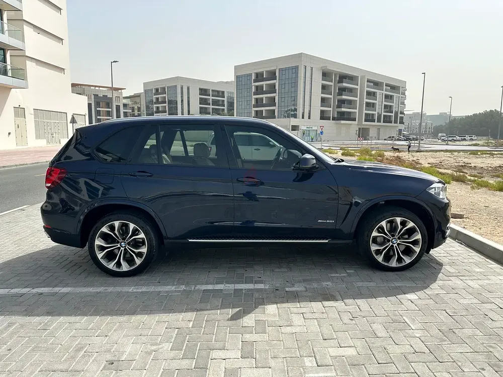 BMW X5 xDrive50i Luxury-Line 2015 GCC Specs - Image 4
