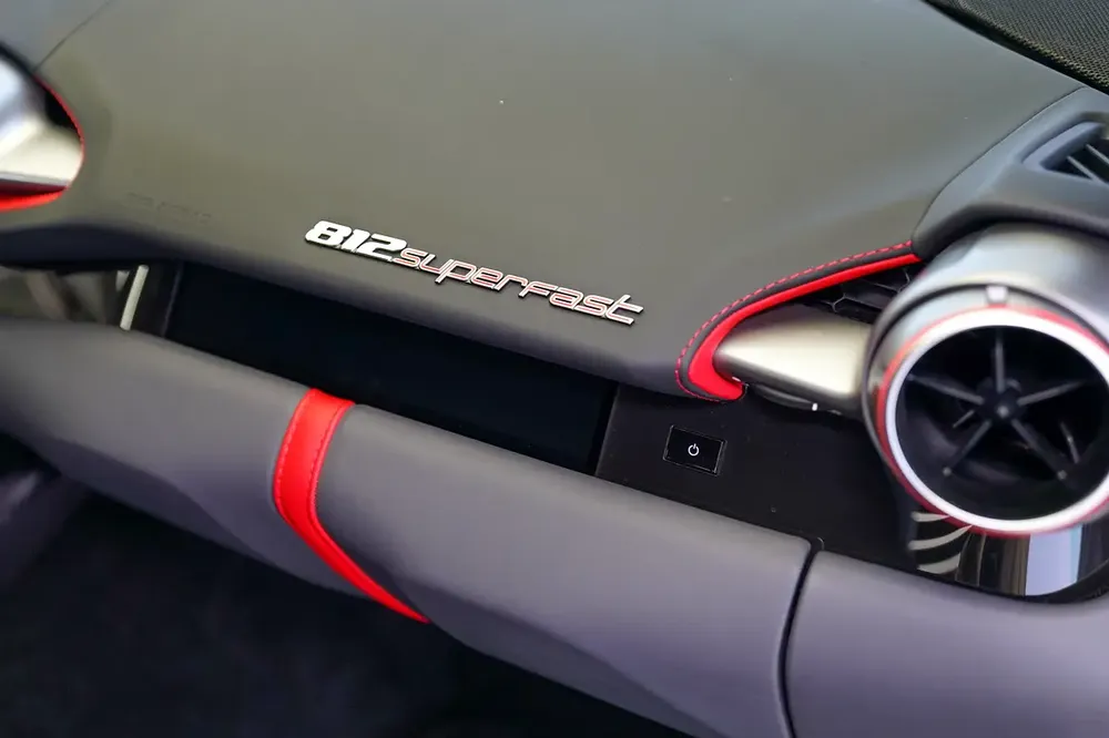 CARBON INTERIOR | CARBON EXTERIOR | JBL AUDIO | WARRANTY AVAILABLE | 812 SUPERFAST - Image 13