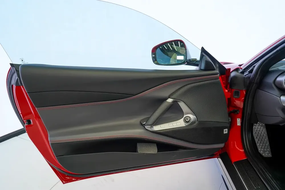 CARBON INTERIOR | CARBON EXTERIOR | JBL AUDIO | WARRANTY AVAILABLE | 812 SUPERFAST - Image 6