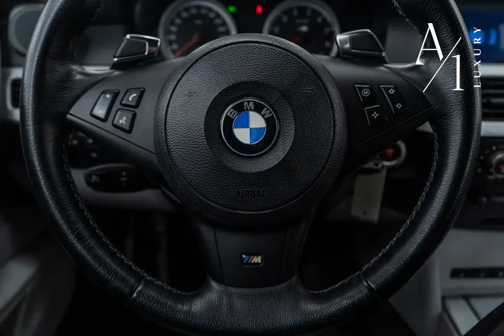 2007 BMW M5, Full BMW Service History, Full Options, Excellent Condition, GCC Spec - Image 9