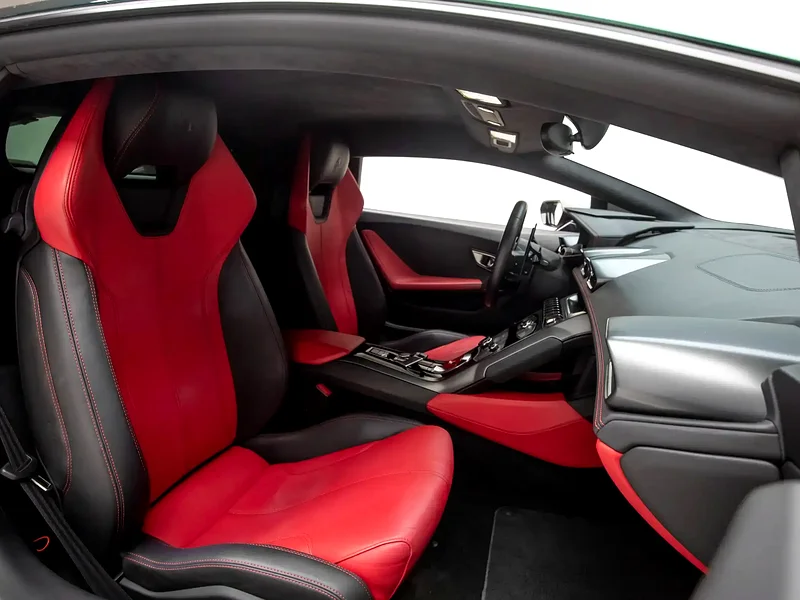2015 | Lamborghini | Huracan LP 610-4 | GCC Spec - Image 11