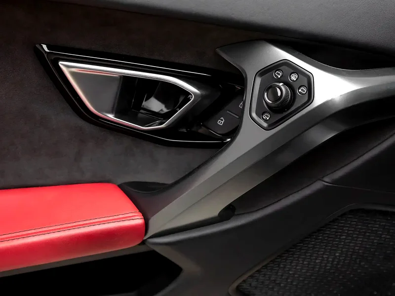 2015 | Lamborghini | Huracan LP 610-4 | GCC Spec - Image 16