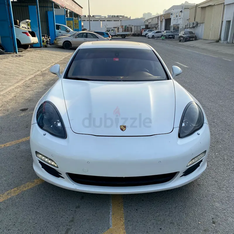 Porsche Panamera 4S, 2010, GCC Specs - Image 6