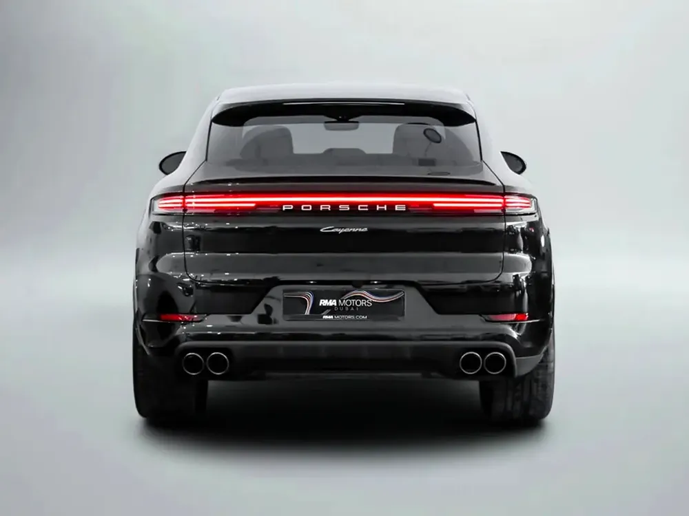 8,062 AED / 60 months | 0% DP | 2024 Porsche Cayenne / Porsche Warranty - Image 4