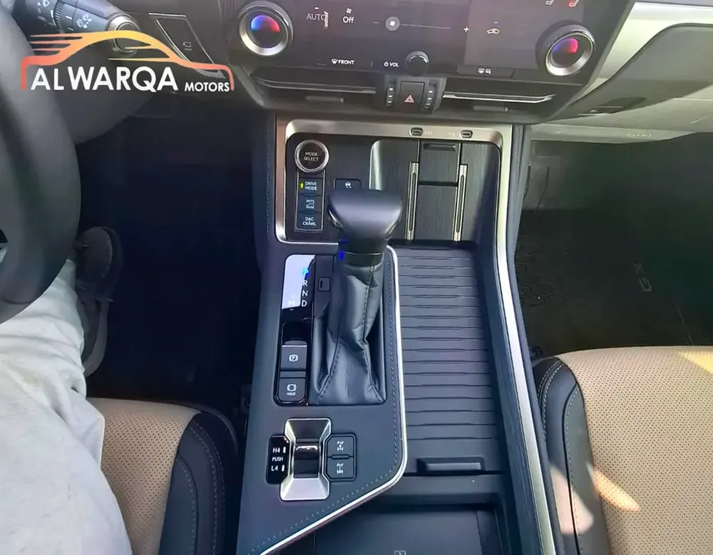 Lexus GX 550 Overtrail Plus 2025 - Image 16