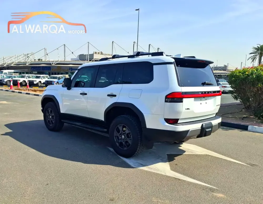 Lexus GX 550 Overtrail Plus 2025 - Image 5