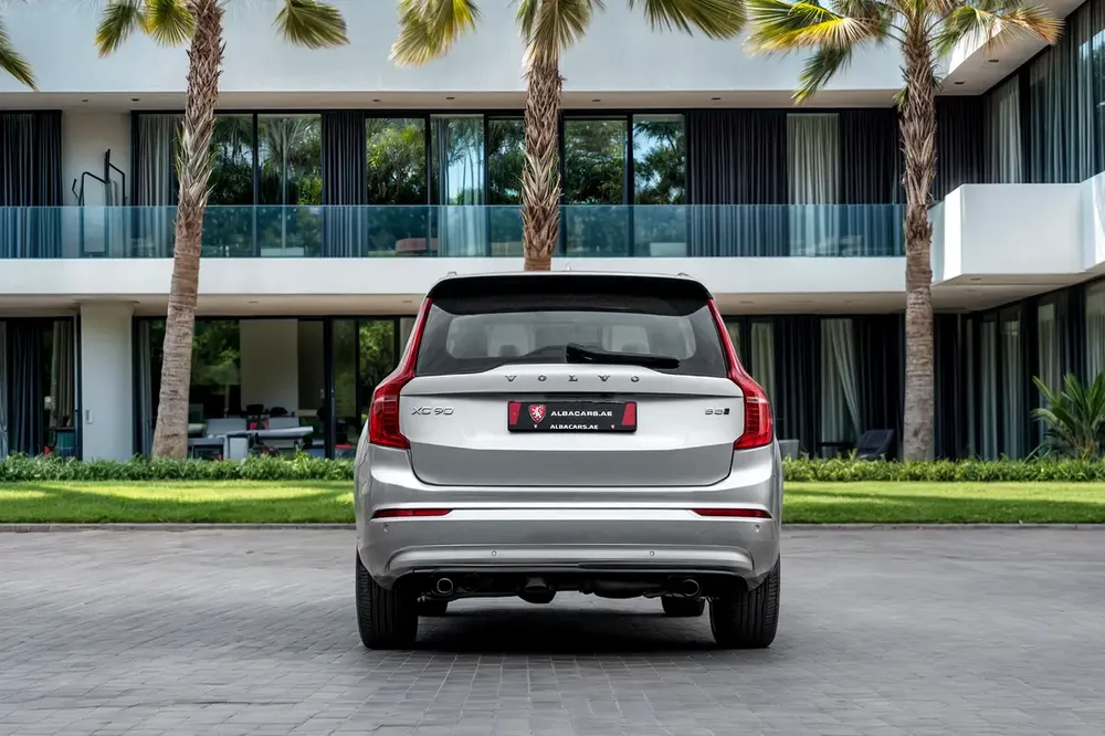 2,742 P.M | XC90 B5 Momentum | 0% Downpayment | IMMACULATE! - Image 5
