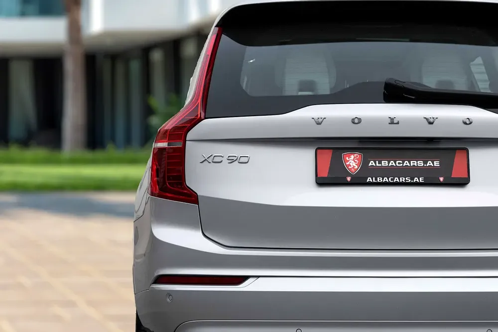 2,742 P.M | XC90 B5 Momentum | 0% Downpayment | IMMACULATE! - Image 6