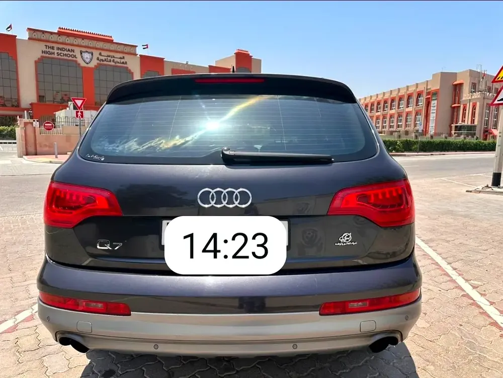Audi Q7 3.0 TFSI Quattro Tiptronic 2011 - GCC Specs - Image 5