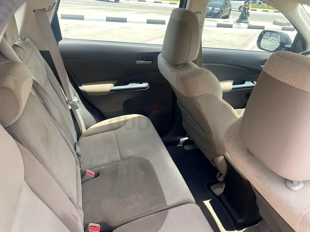 Honda CR-V LX 2014 - GCC Specs - Well Maintained - Image 11