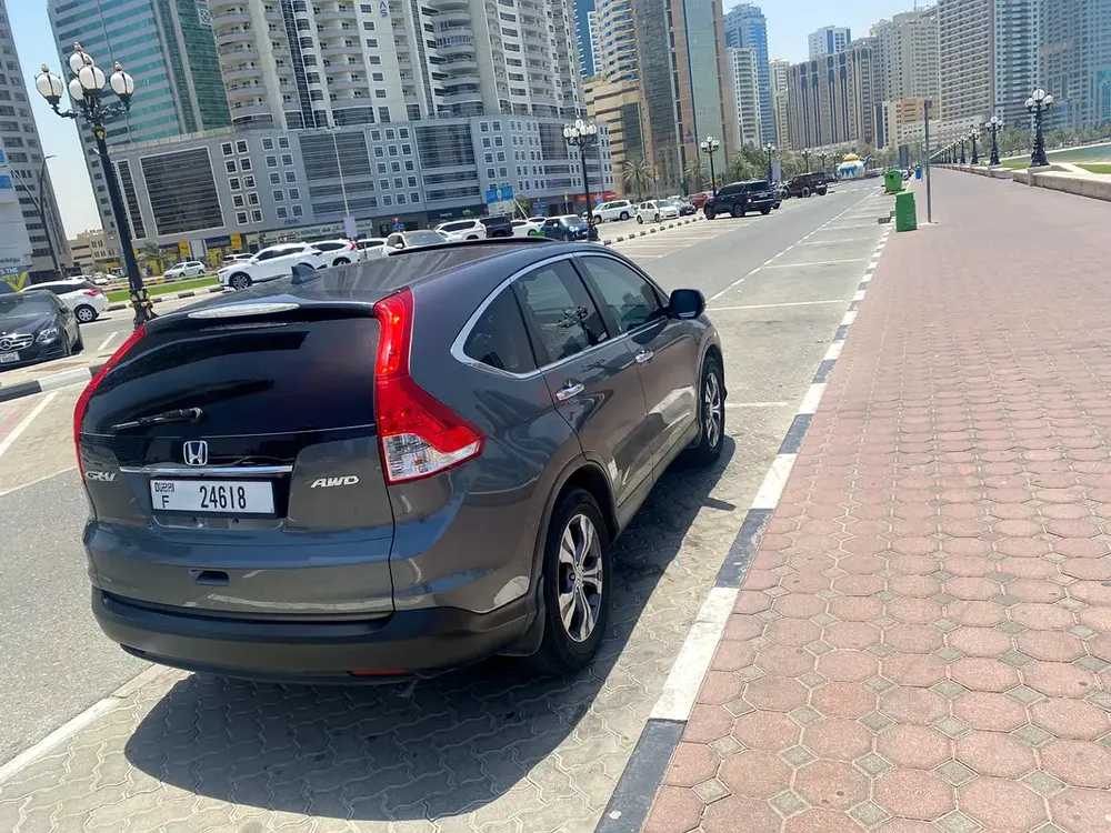 Honda CR-V LX 2014 - GCC Specs - Well Maintained - Image 4