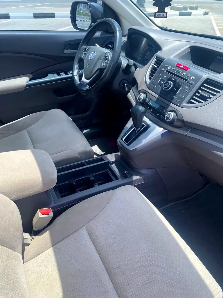 Honda CR-V LX 2014 - GCC Specs - Well Maintained - Image 8