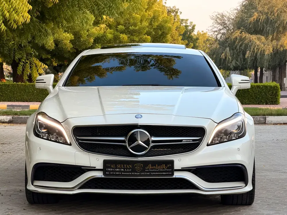 Mercedes Benz CLS 63 AMG FREE ACCIDENT UNDER WARRANTY - Image 5