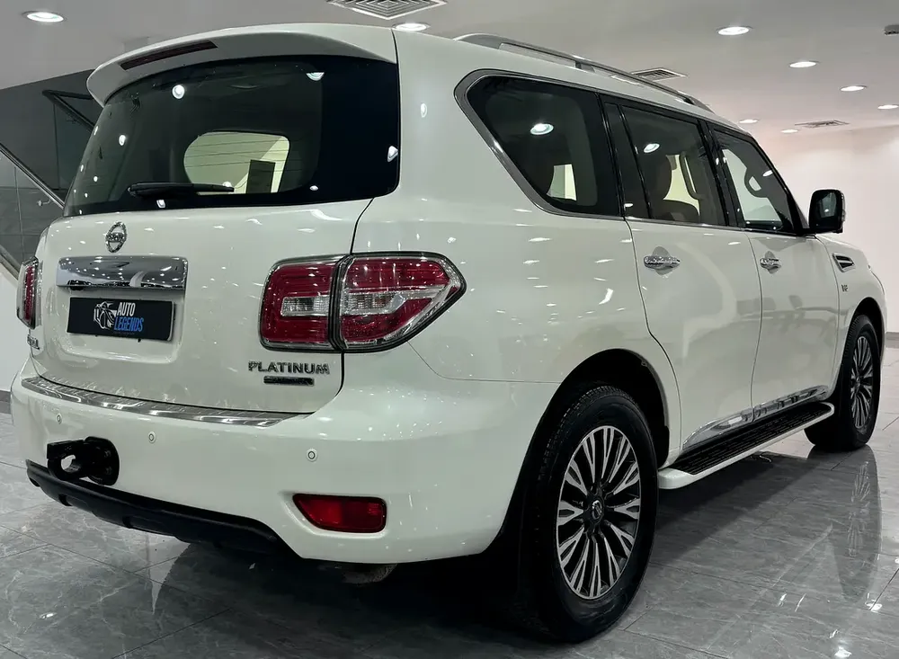 Nissan Patrol LE Platinum - 1 Year Warranty Included - Image 4