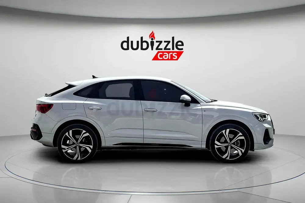 AED 1748/month | 2022 Audi Q3 40 TFSI | GCC Specs | Ref#442000 - Image 4