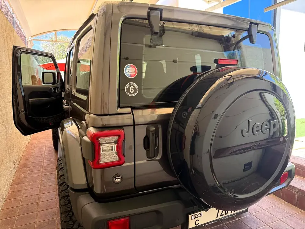 Jeep Wrangler 80th Anniversary Edition (Limited) 2021 | GCC Specs | Excellent Condition - Image 8