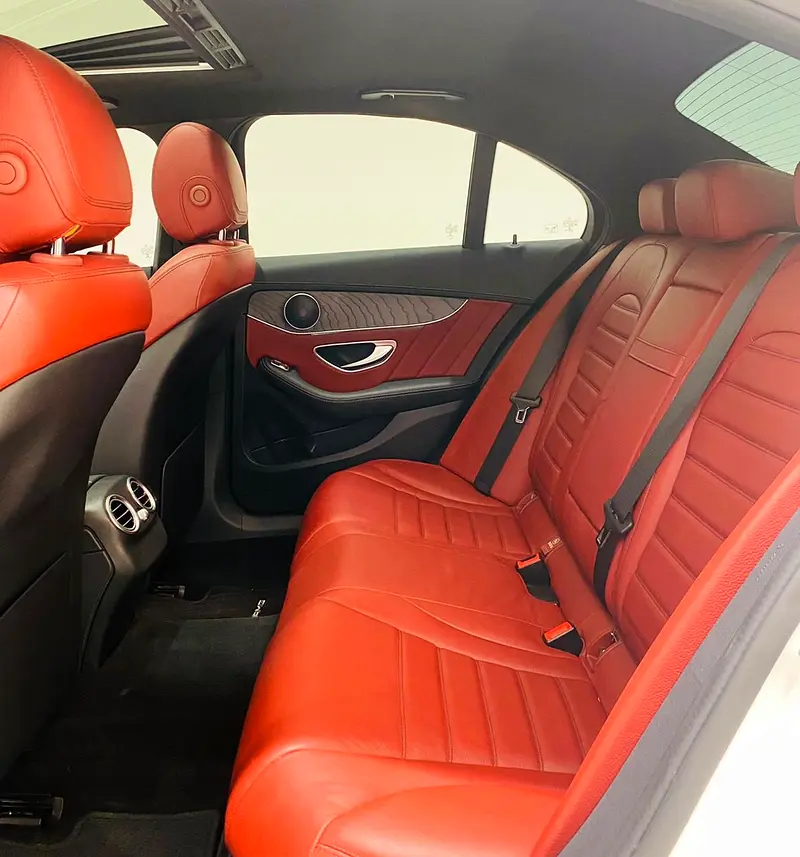 MERCEDES BENZ C300  WHITE COLOR MODEL 2019 57,000 KM GERMAN Spec - Image 13