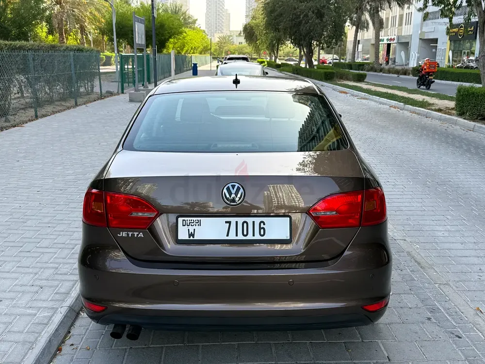 2015 Volkswagen Jetta S - GCC Specs - Reliable and Fuel Efficient - Image 6