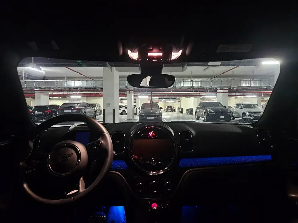 MINI Countryman GCC Specs, No accidents, All services done at MINI service center. - Image 4