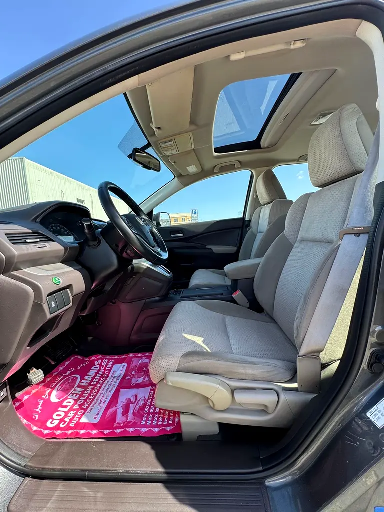 Honda CR-V 2012 GCC Specs - Reliable Family SUV - Image 10