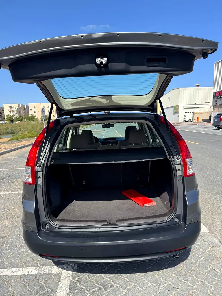 Honda CR-V 2012 GCC Specs - Reliable Family SUV - Image 14