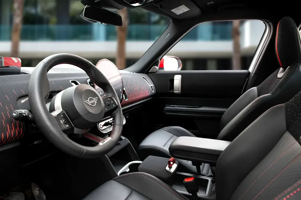 3,075 P.M | MINI 4WD | 0% Downpayment | COUNTRYMAN S | FACELIFT | WARRANTY! - Image 9