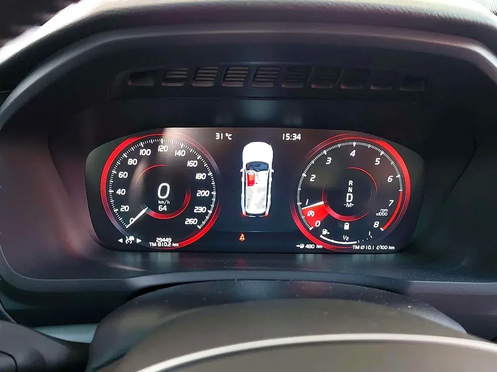 AED 2097/month | 2022 Volvo XC90 B5 Momentum | GCC Specs | Ref#447401 - Image 15