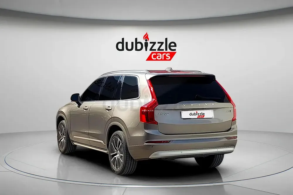 AED 2097/month | 2022 Volvo XC90 B5 Momentum | GCC Specs | Ref#447401 - Image 8