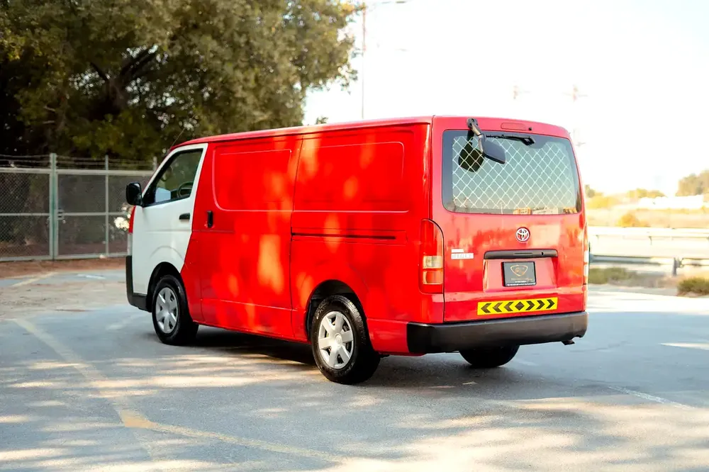 Std-Roof Delivery Van | Manual | GCC Specs | Ref#T90205 - Image 4