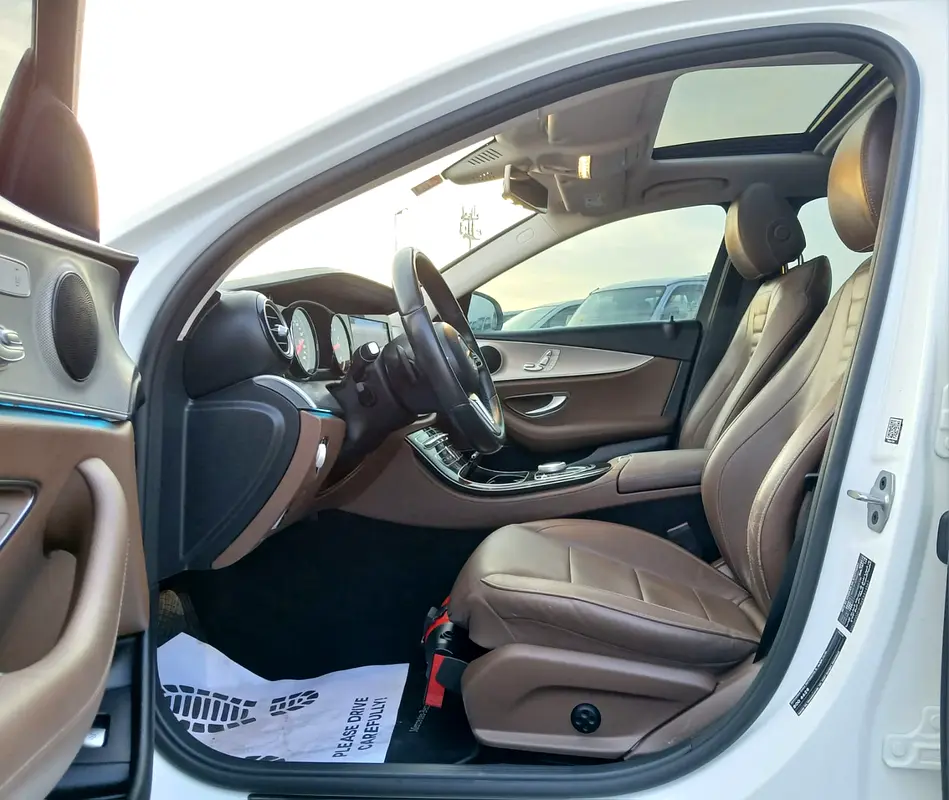 Mercedes Benz E200 Gcc - Image 6