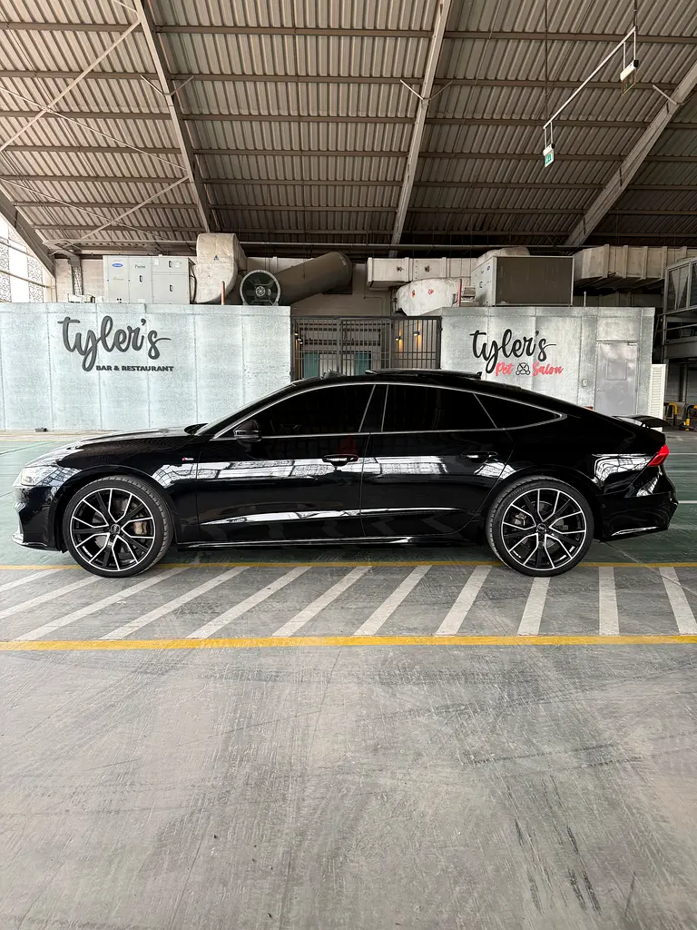 2022 Audi A7 55 TFSI Quattro – Full Option | Pristine Condition | GCC Specs AlNabooda waranty - Image 6
