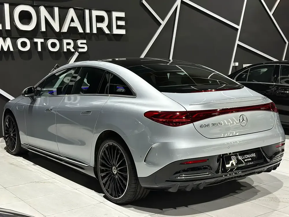 2024 Mercedes-Benz EQE 350+ GCC Specs - Image 18