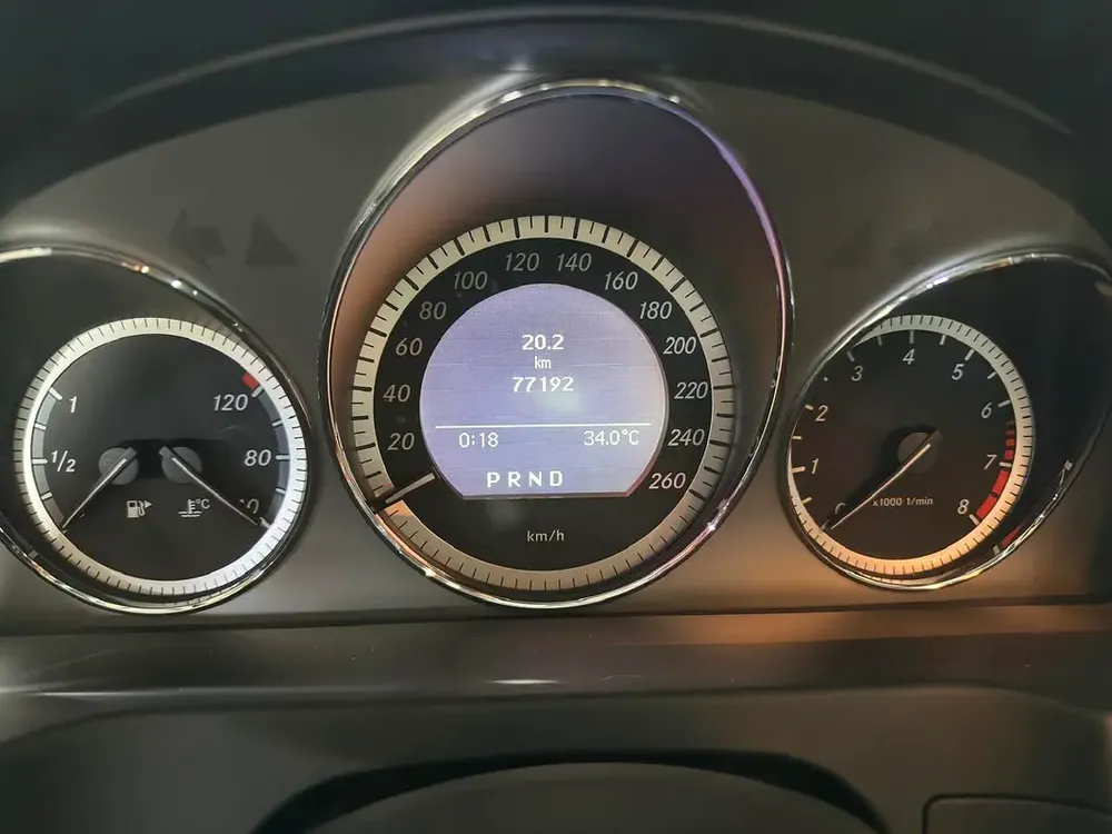 MERCEDES C-CLASS C300 2010 3.0L | FULL SERVICE HISTORY | TWO KEYS | BLACK LEATHER INTERIOR - Image 16