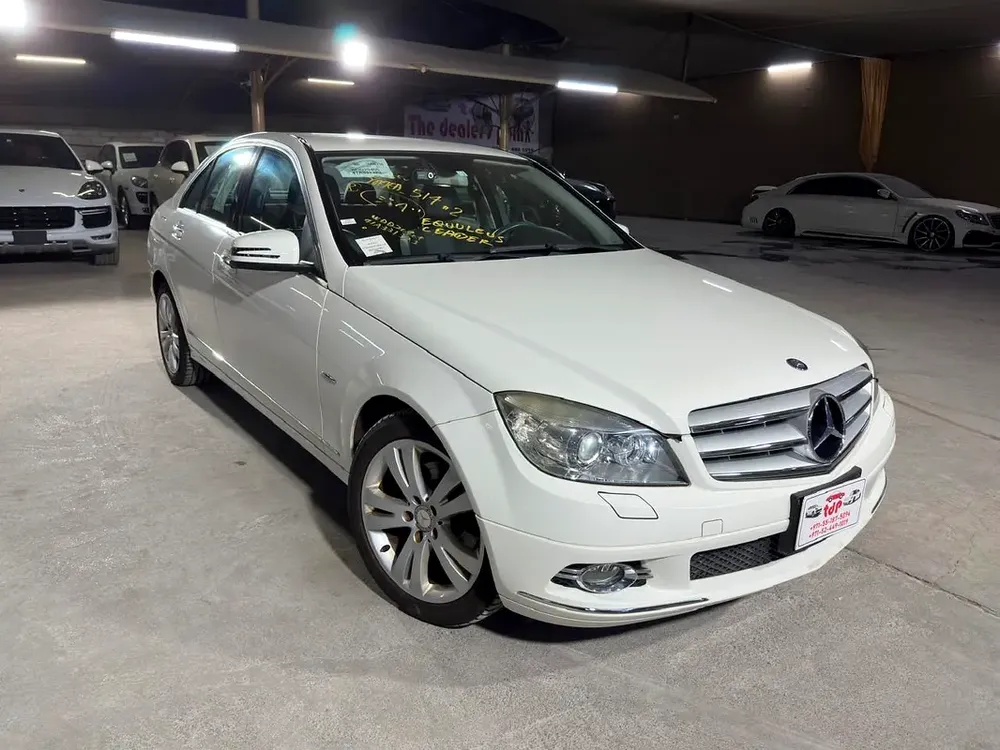 MERCEDES C-CLASS C300 2010 3.0L | FULL SERVICE HISTORY | TWO KEYS | BLACK LEATHER INTERIOR - Image 7