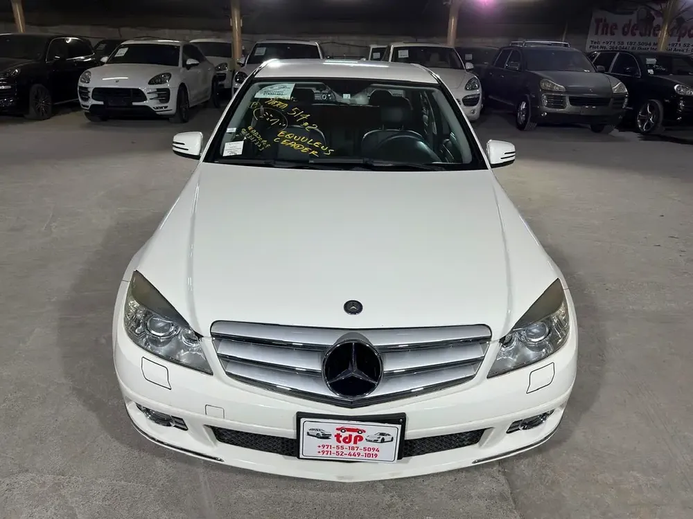 MERCEDES C-CLASS C300 2010 3.0L | FULL SERVICE HISTORY | TWO KEYS | BLACK LEATHER INTERIOR - Image 8